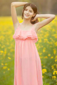 安静的乡村女人