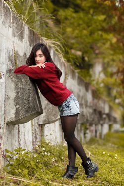 迈开腿让我尝尝你的草莓